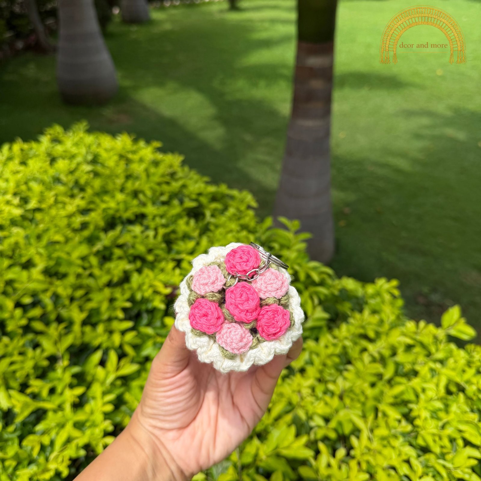 crochet bouquet keychain (2) crochet bouquet keychain (2)