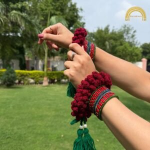 crochet hathphool maroon