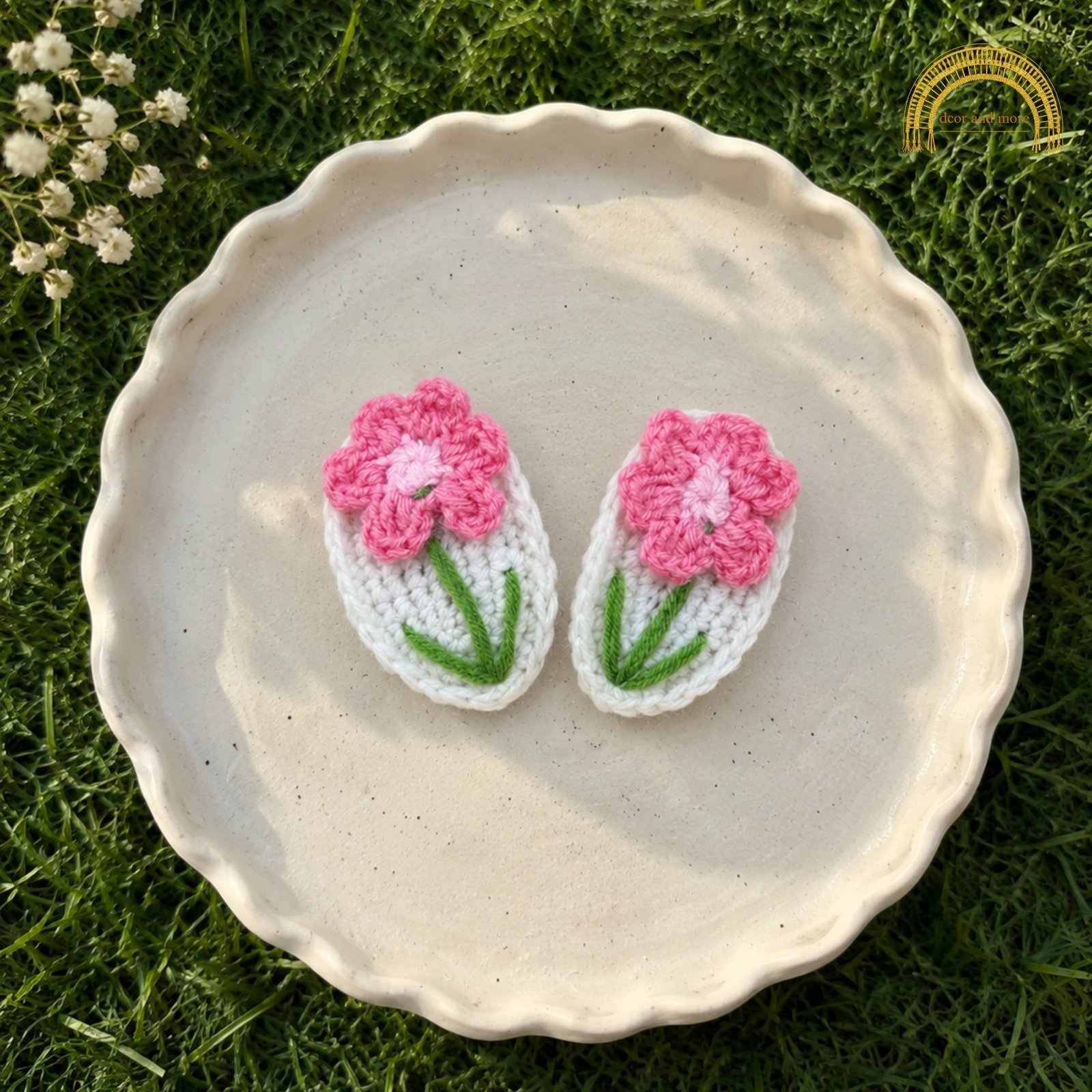crochet pink bloom hair clips front 1.jpg crochet pink bloom hair clips front 1.jpg