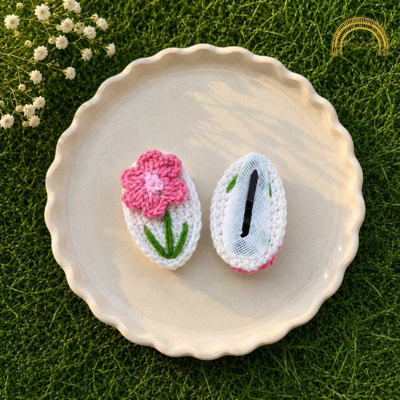 crochet pink bloom hair clips front and back 1.jpg crochet pink bloom hair clips front and back 1.jpg
