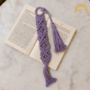 macramé bookmark