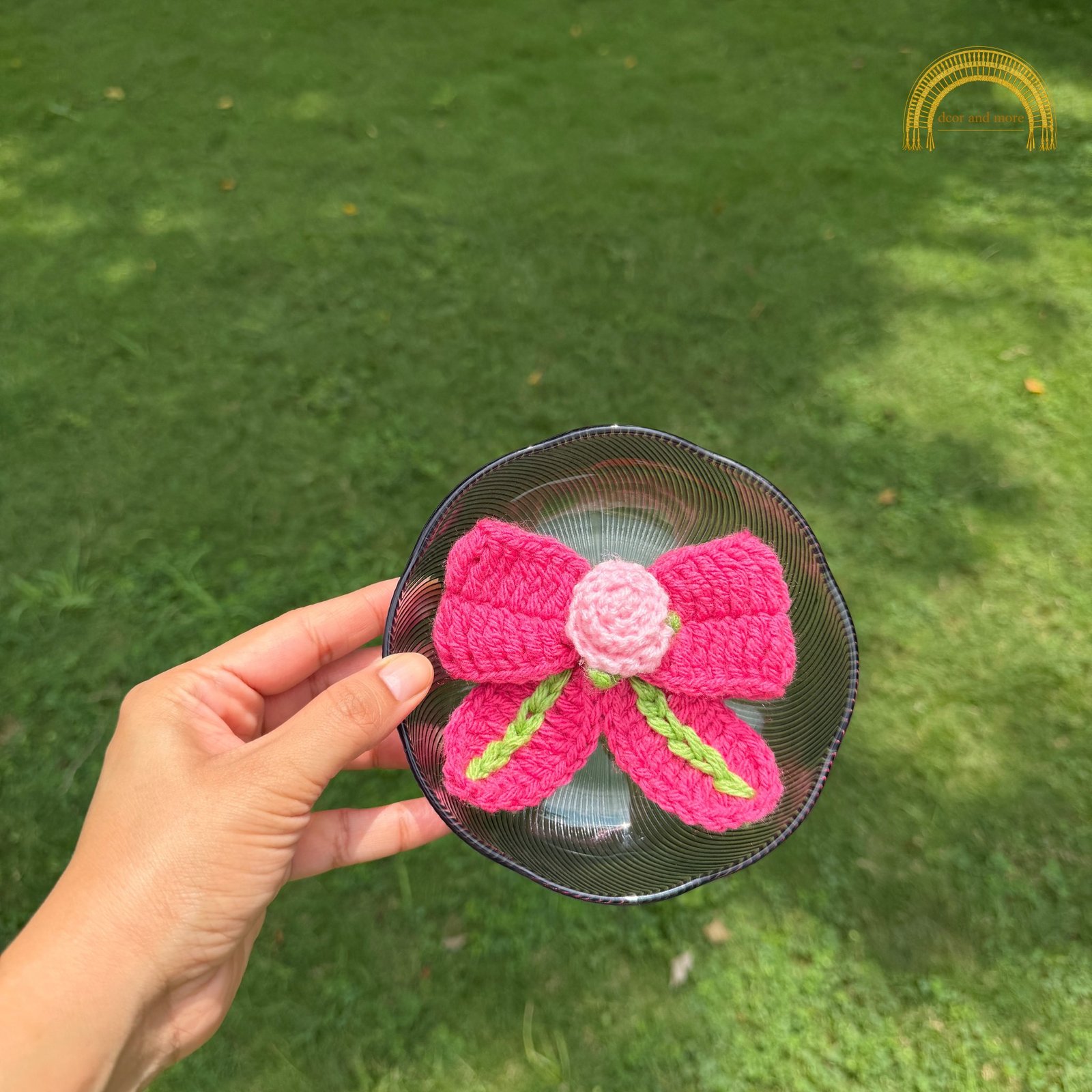 pink bow hair clip with leaves pink bow hair clip with leaves