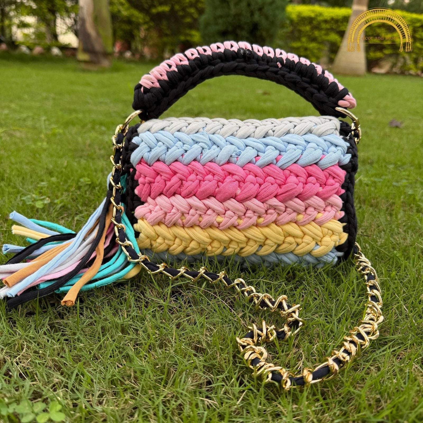 Black Rainbow Yarn Bag (3) 99