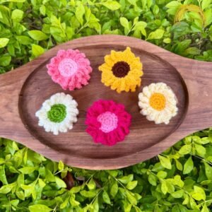 crochet sunflower claw clips common