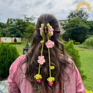 lotus bloom claw clip light pink